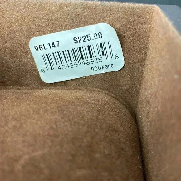 MICHAEL KORS WOMENS STAINLESS STEEL GOLD TONE WATCH EXTRA LINKS SNAP CLOSURE - Picture 9 of 15